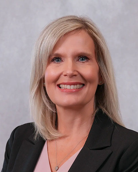 Headshot photo of Florida Virtual School District Principal Suzanna Pacheco