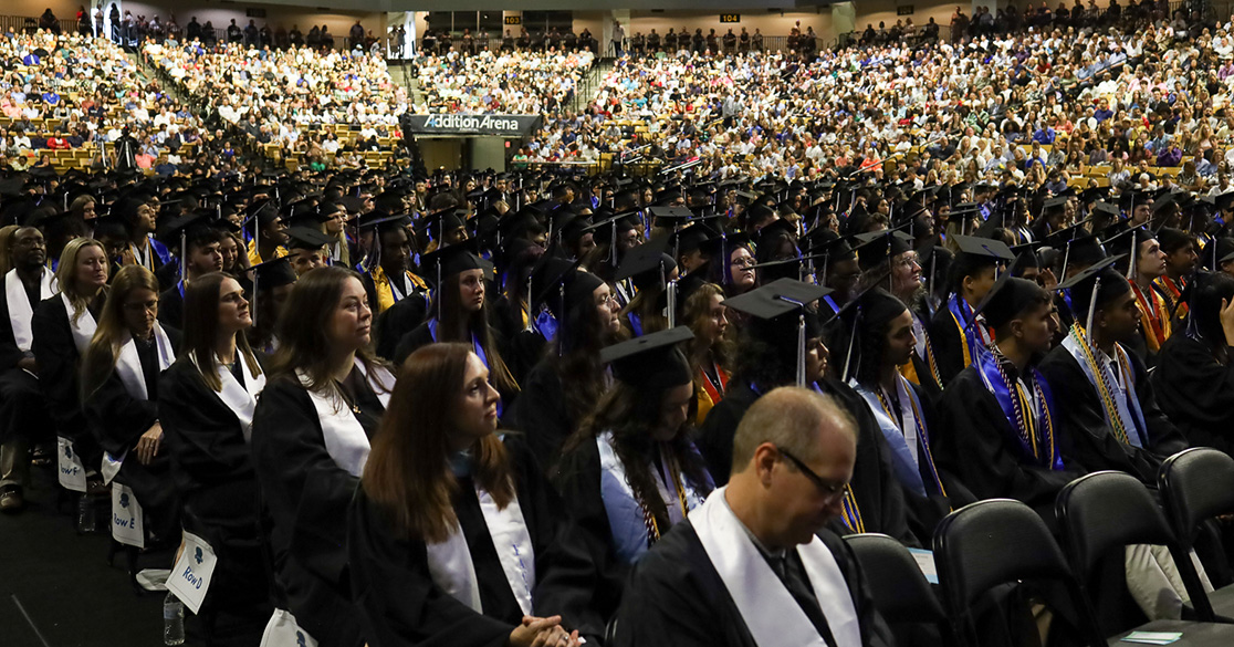 Florida Virtual School Recognizes Largest Graduating Class in School History on Senior Decision Day Florida Virtual School Recognizes Largest Graduating Class in School History on Senior Decision Day