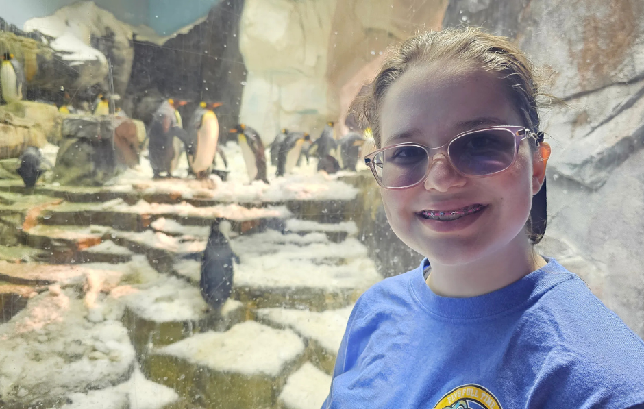 FLVS Full Time middle school student enjoys the penguin exhibit at SeaWorld FLVS Full Time middle school student enjoys the penguin exhibit at SeaWorld